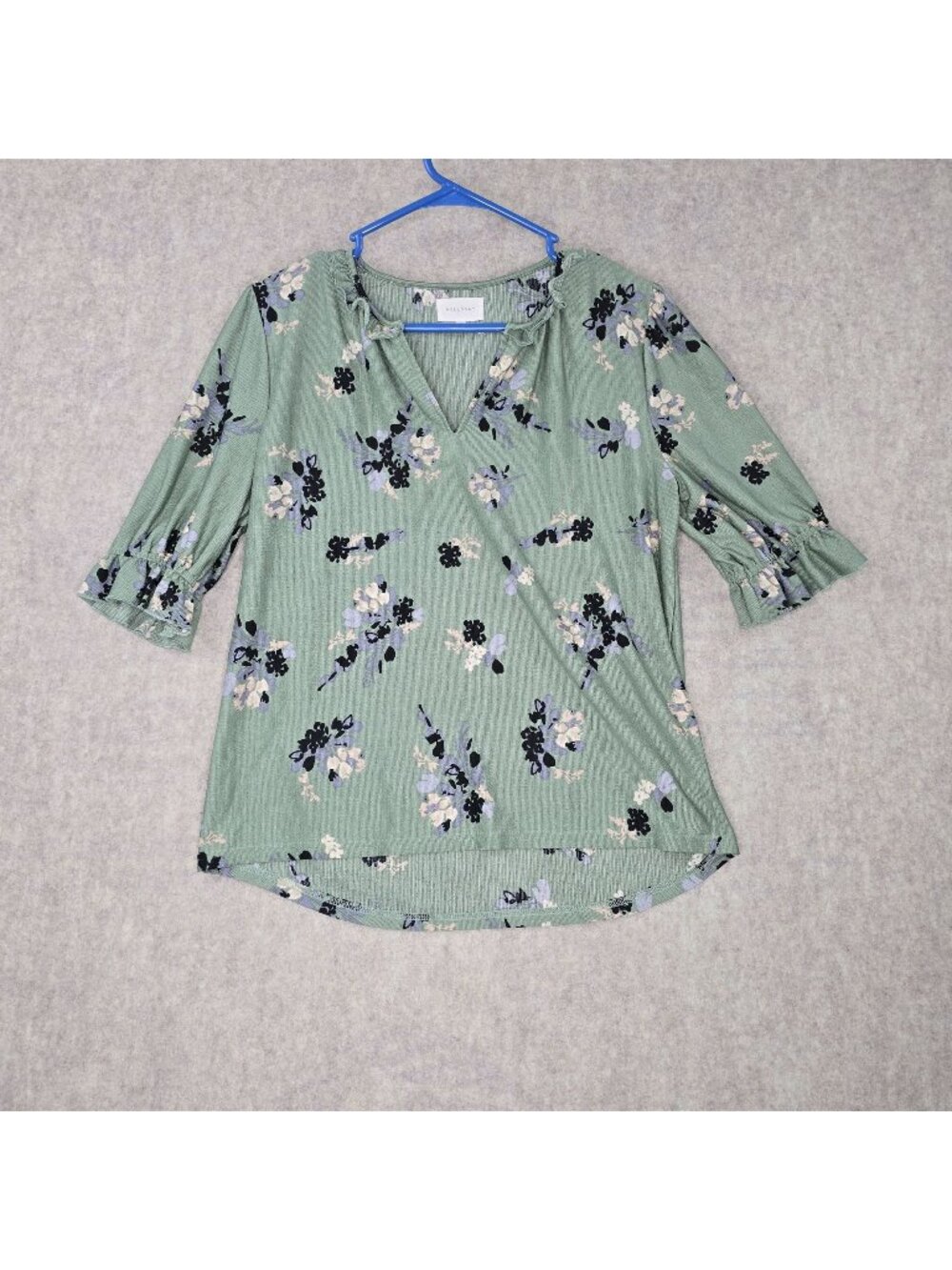 Melloday Womens Floral 3/4 Sleeve Smocked Top Sage Green Size S Lightweight
